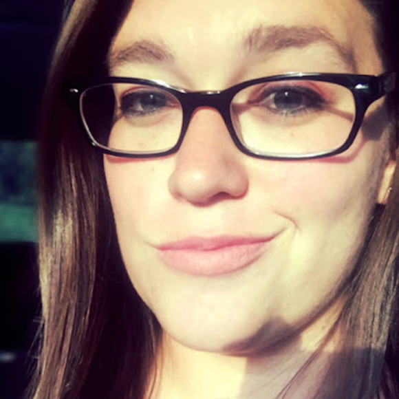 Meet your Posher, Audra - Picture 1 of 1